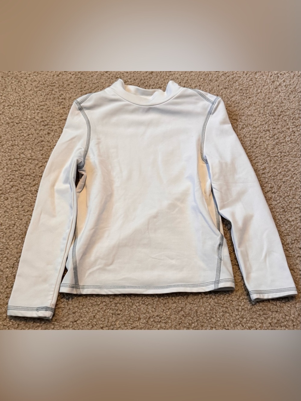 Kids Long-Sleeve White Rash Guard with Contrast Stitching Size S (6/7)